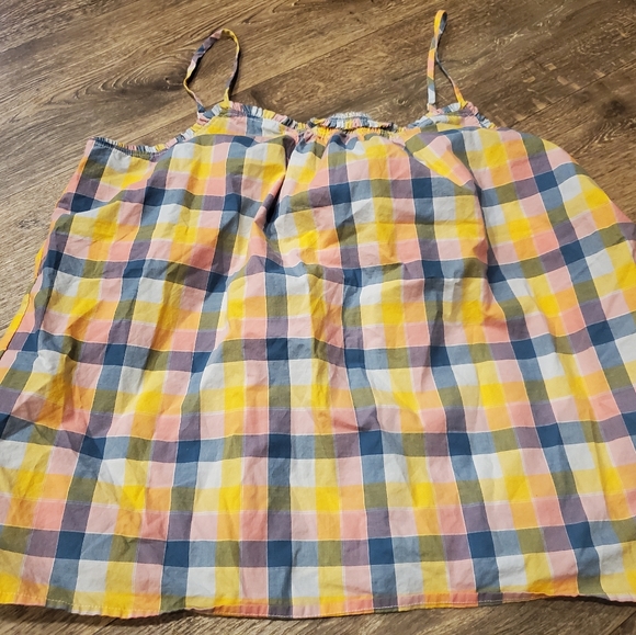 Lands End Yellow Plaid Smocked Trim tank top Size XL